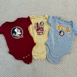 (3) Florida State Seminoles Infant Onesies Size 6-9 Months